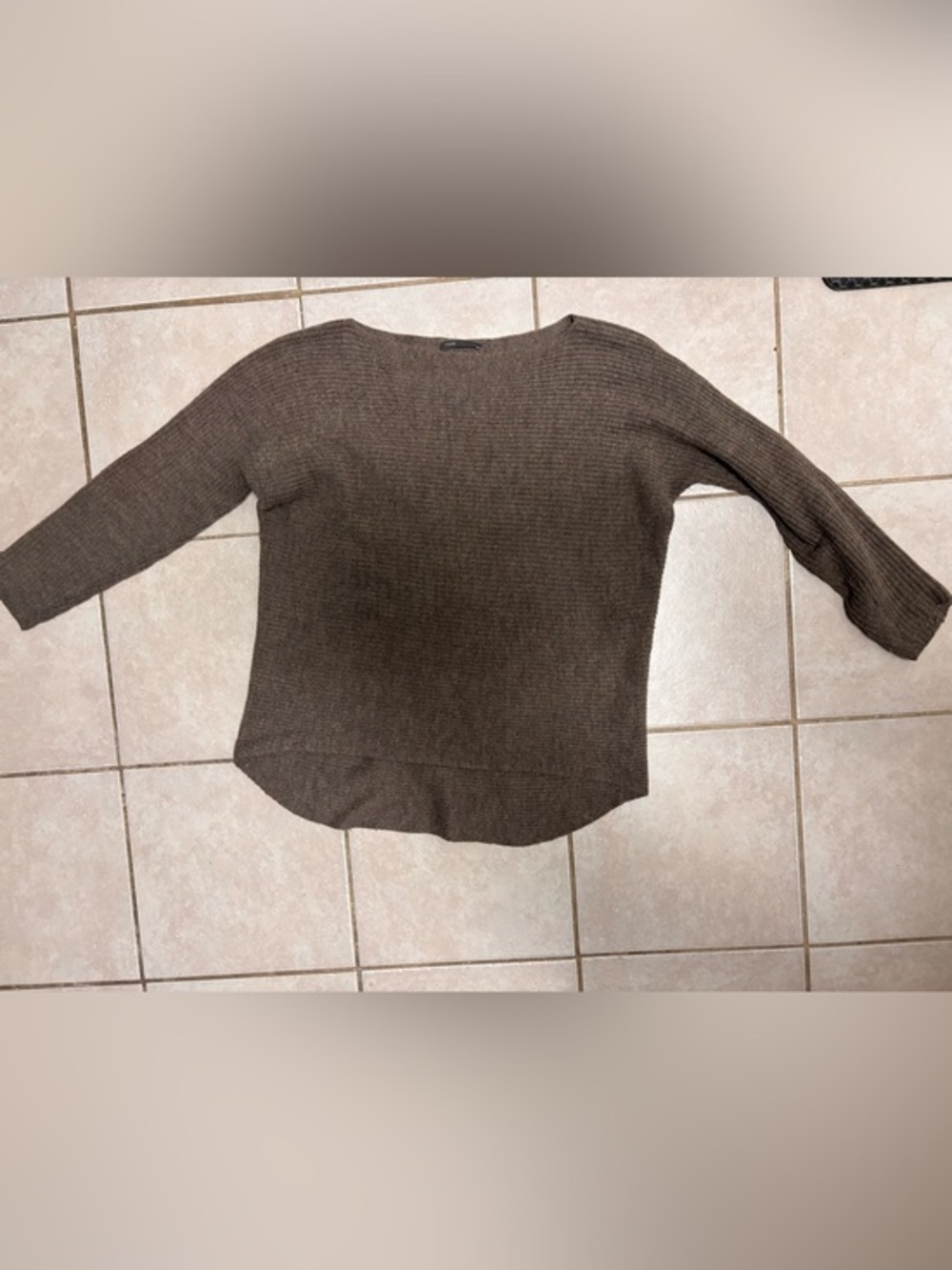 Vince. Boat neck ribbed Knit Sweater